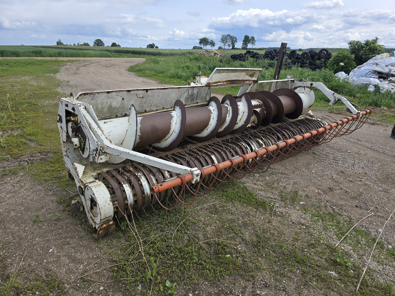 IDASS UNIVERSEL RG-4,17 (RC-4,17) - Forage harvester attachment: picture 2 IDASS UNIVERSEL RG-4,17 (RC-4,17) - Forage harvester attachment: picture 2