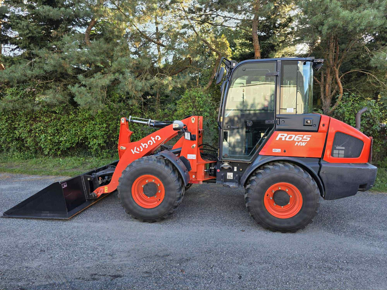 Kubota R065 HW - Wheel loader: picture 2 Kubota R065 HW - Wheel loader: picture 2