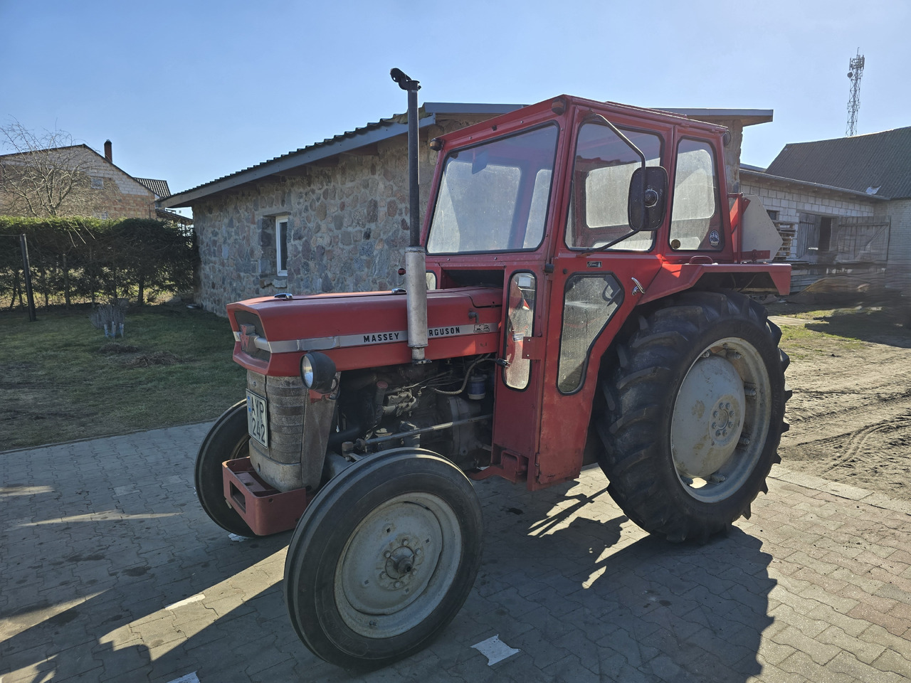 MASSEY FERGUSON 135 - Farm tractor: picture 2 MASSEY FERGUSON 135 - Farm tractor: picture 2
