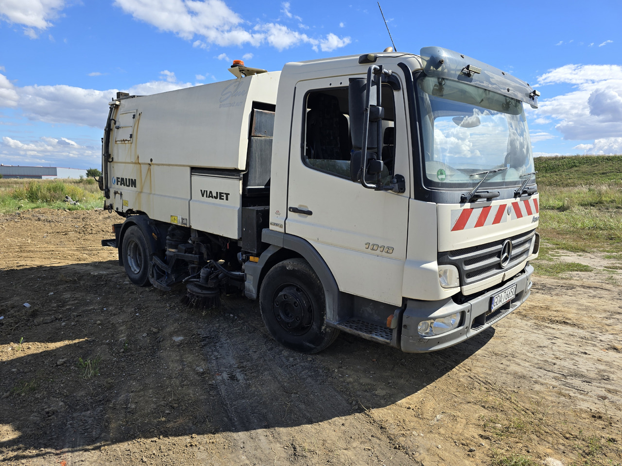 MERCEDES-BENZ Atego - Road sweeper: picture 3 MERCEDES-BENZ Atego - Road sweeper: picture 3