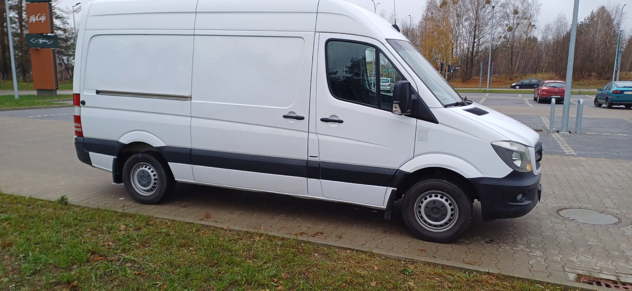MERCEDES-BENZ Sprinter 319 BlueTec - Car: picture 5 MERCEDES-BENZ Sprinter 319 BlueTec - Car: picture 5
