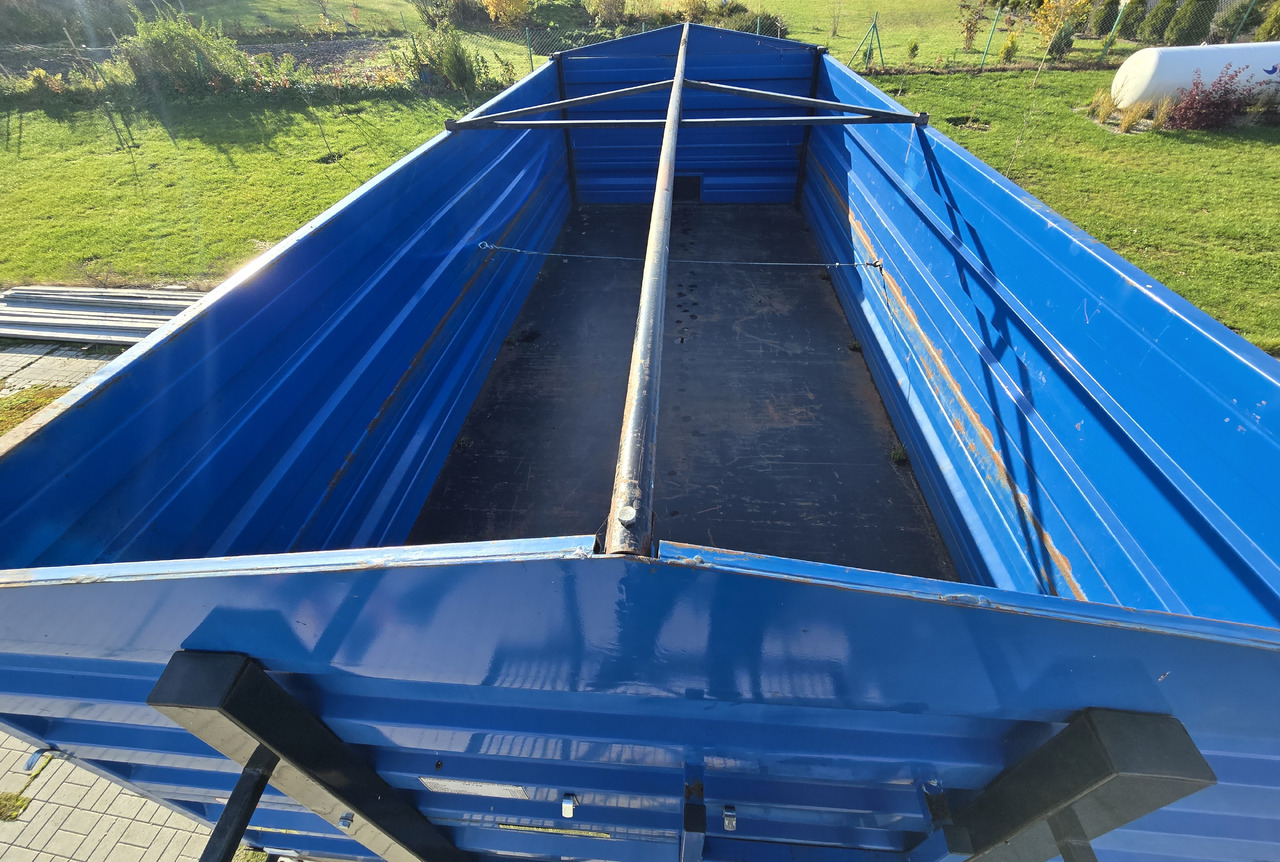 PANAV PS2.17 - Farm tipping trailer/ Dumper: picture 2 PANAV PS2.17 - Farm tipping trailer/ Dumper: picture 2