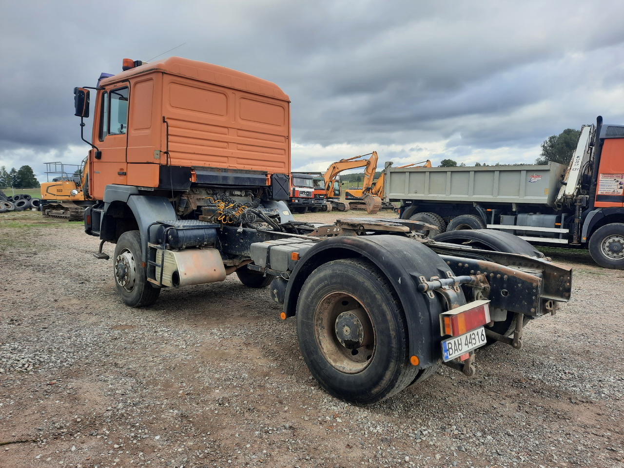 MAN FE 410 A, 4x4 - Tractor unit: picture 4 MAN FE 410 A, 4x4 - Tractor unit: picture 4