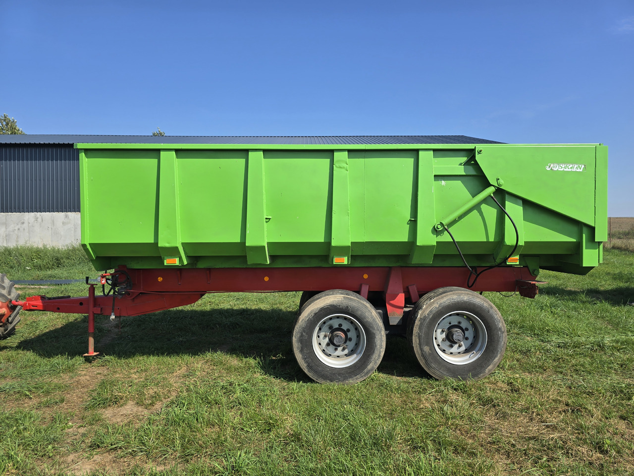 WARFARMA T141/1 - Farm tipping trailer/ Dumper: picture 1 WARFARMA T141/1 - Farm tipping trailer/ Dumper: picture 1