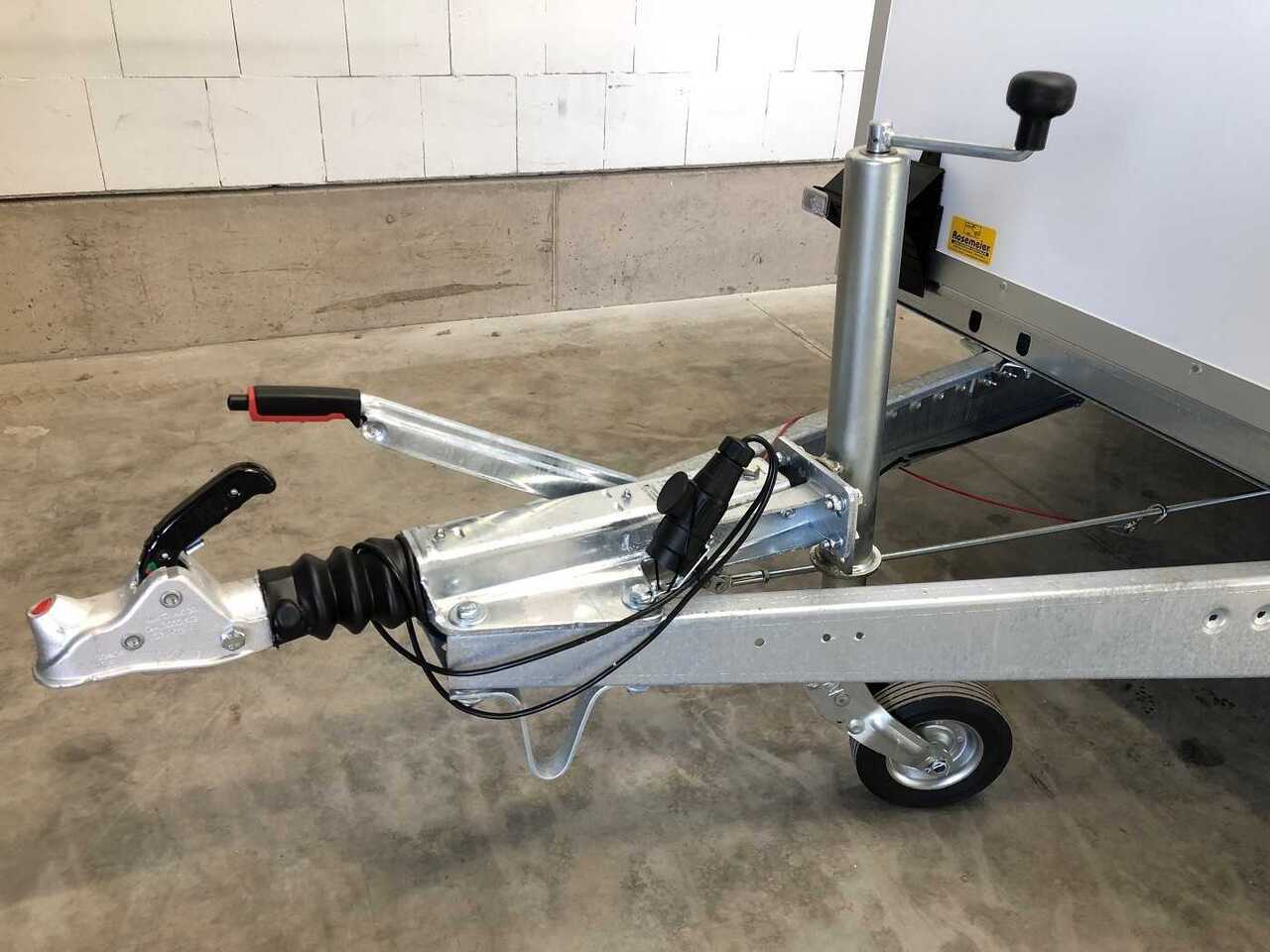 Closed box trailer BLYSS F2030HTD Aeroschräge Kofferanhänger: picture 19 Closed box trailer BLYSS F2030HTD Aeroschräge Kofferanhänger: picture 19