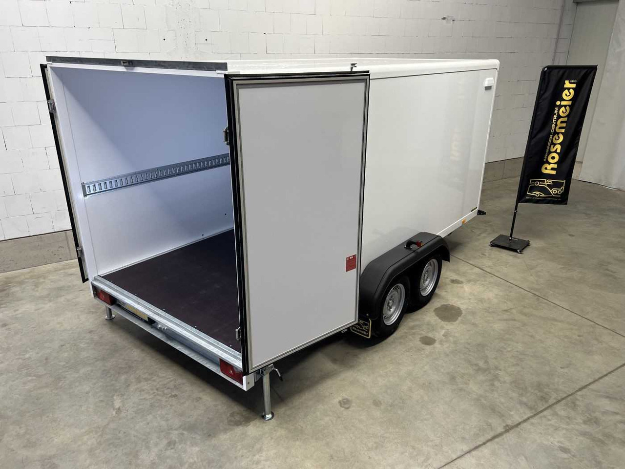 Closed box trailer BLYSS FS2740/180HTL Kofferanhänger: picture 6