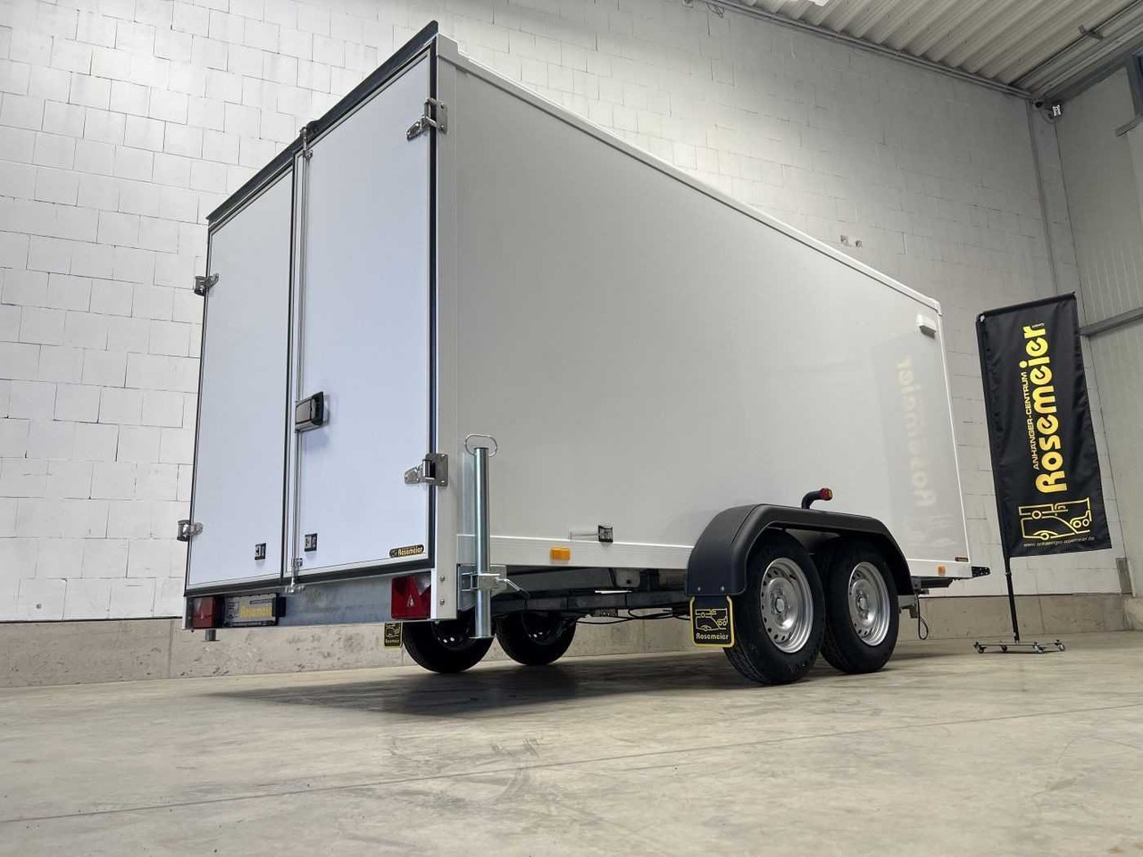 Closed box trailer BLYSS FS2740/180HTL Kofferanhänger: picture 17