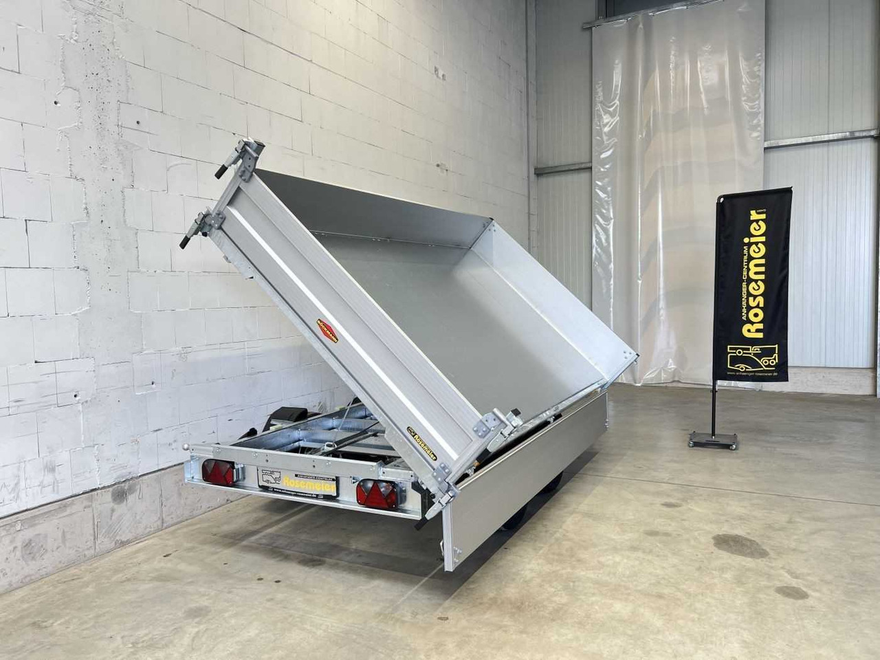 Tipper trailer BOECKMANN DK-AL 3218/27 P Eco Dreiseitenkipper: picture 6