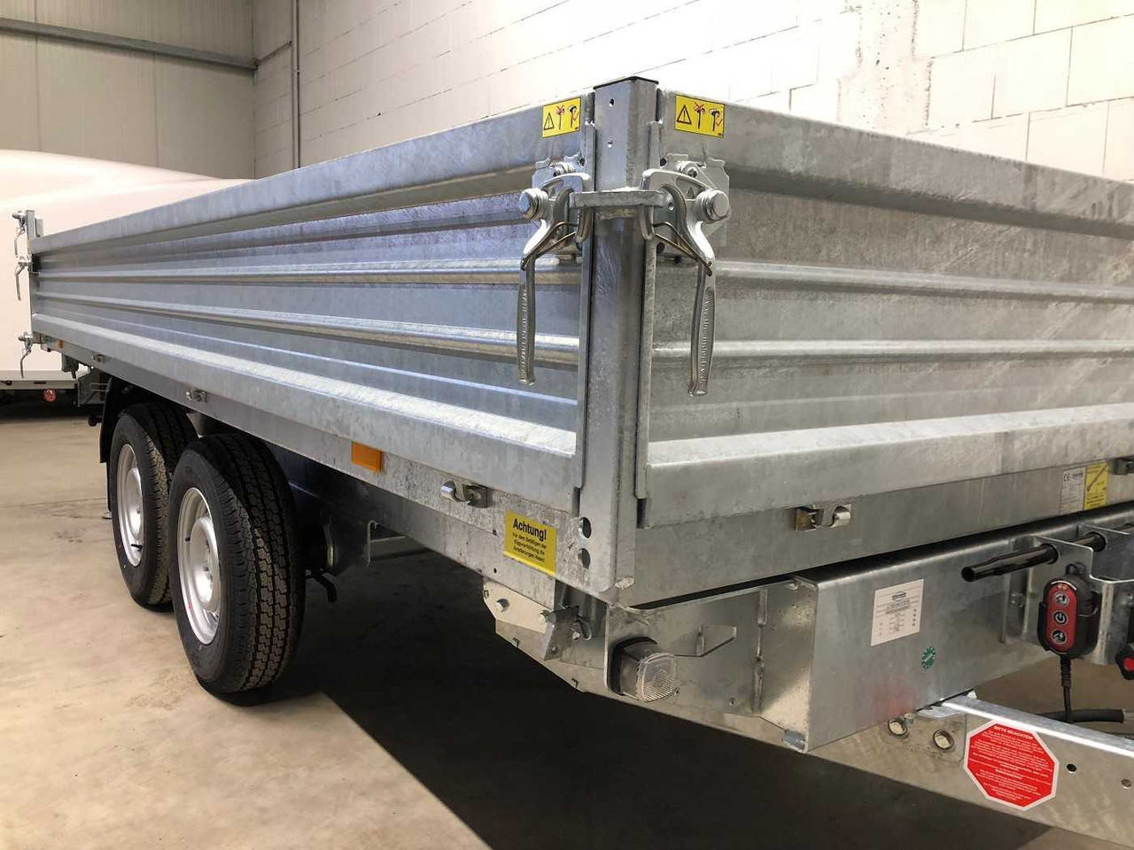 Tipper trailer BOECKMANN DK-ST 4121/35 P Dreiseitenkipper: picture 21