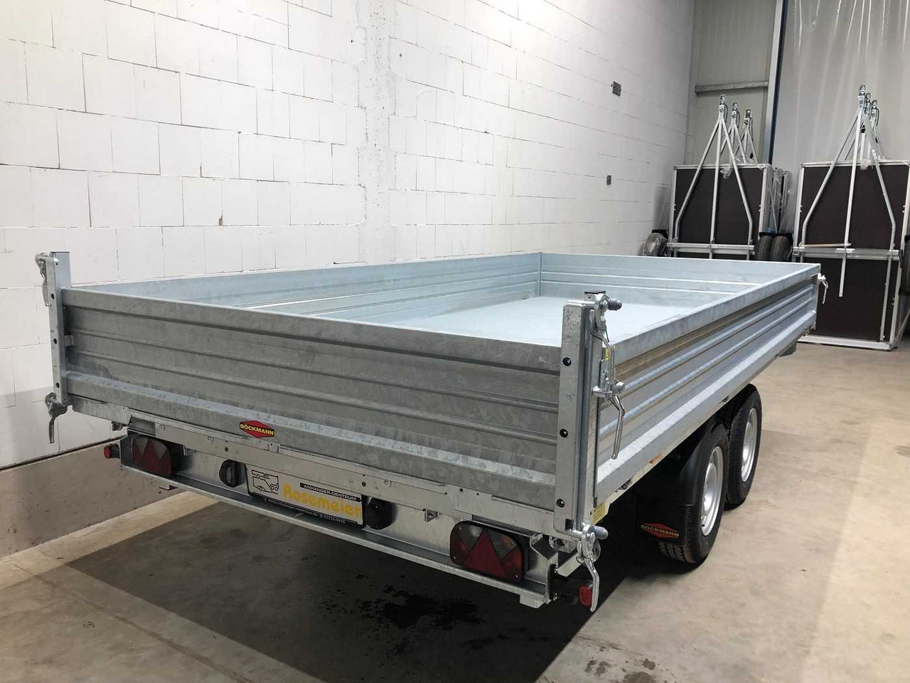 Tipper trailer BOECKMANN DK-ST 4121/35 P Dreiseitenkipper: picture 29