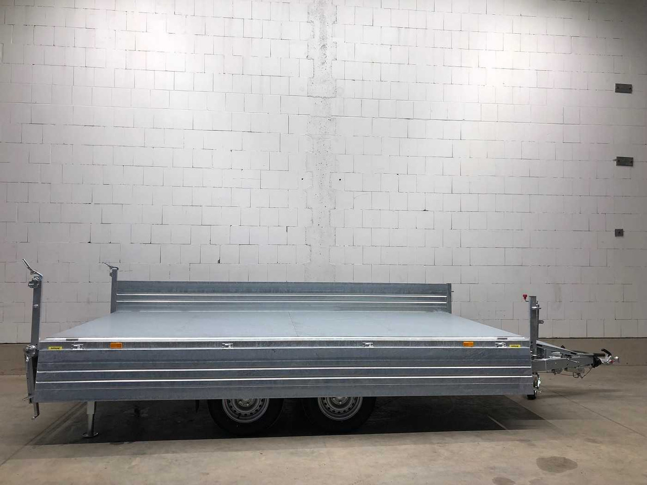 Tipper trailer BOECKMANN DK-ST 4121/35 P Dreiseitenkipper: picture 11