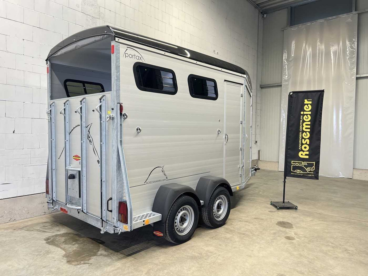Horse trailer BOECKMANN Portax L SR Neu Zw-Tür Pferdeanhänger: picture 18