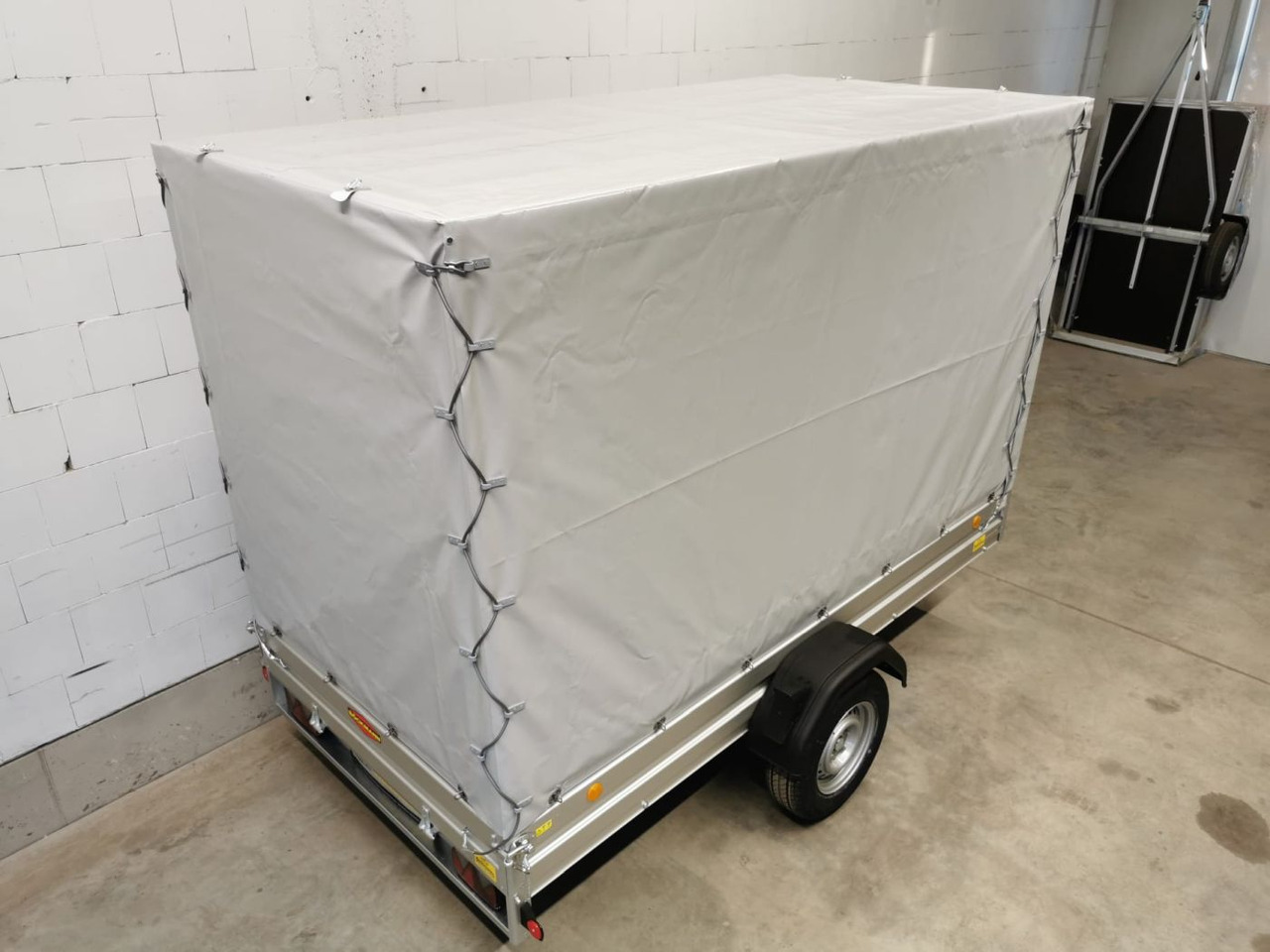 Car trailer BOECKMANN TL-AL 3015/135 Plane Kastenanhänger gebremst: picture 10