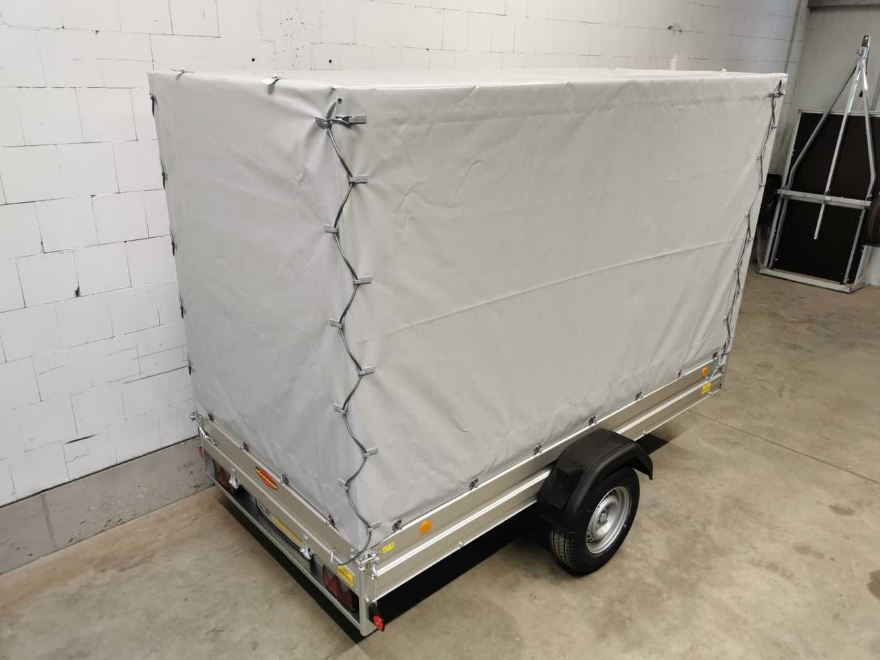 Car trailer BOECKMANN TL-AL 3015/135 Plane Kastenanhänger gebremst: picture 8