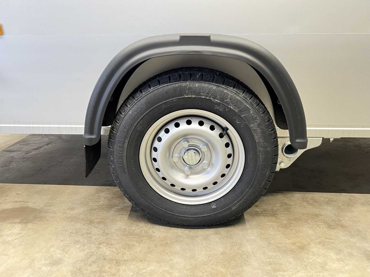Motorcycle trailer CHEVAL LIBERTE DEBON C400 Roadster Kofferanhänger: picture 21
