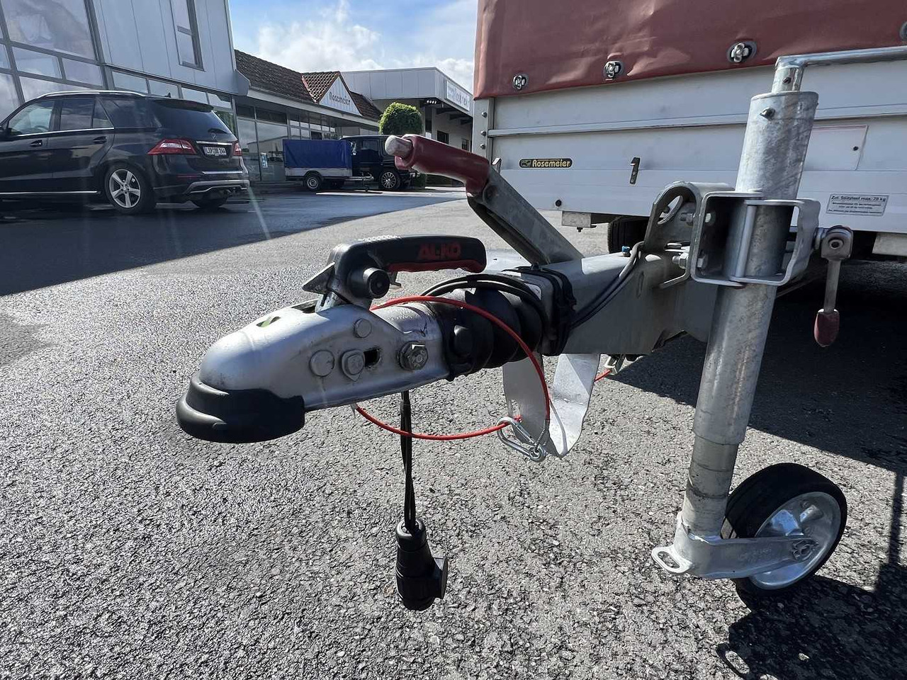 Leasing of KOCH 10.26 mit Spriegel und Plane Kastenanhänger gebr KOCH 10.26 mit Spriegel und Plane Kastenanhänger gebr: picture 8 Leasing of KOCH 10.26 mit Spriegel und Plane Kastenanhänger gebr KOCH 10.26 mit Spriegel und Plane Kastenanhänger gebr: picture 8