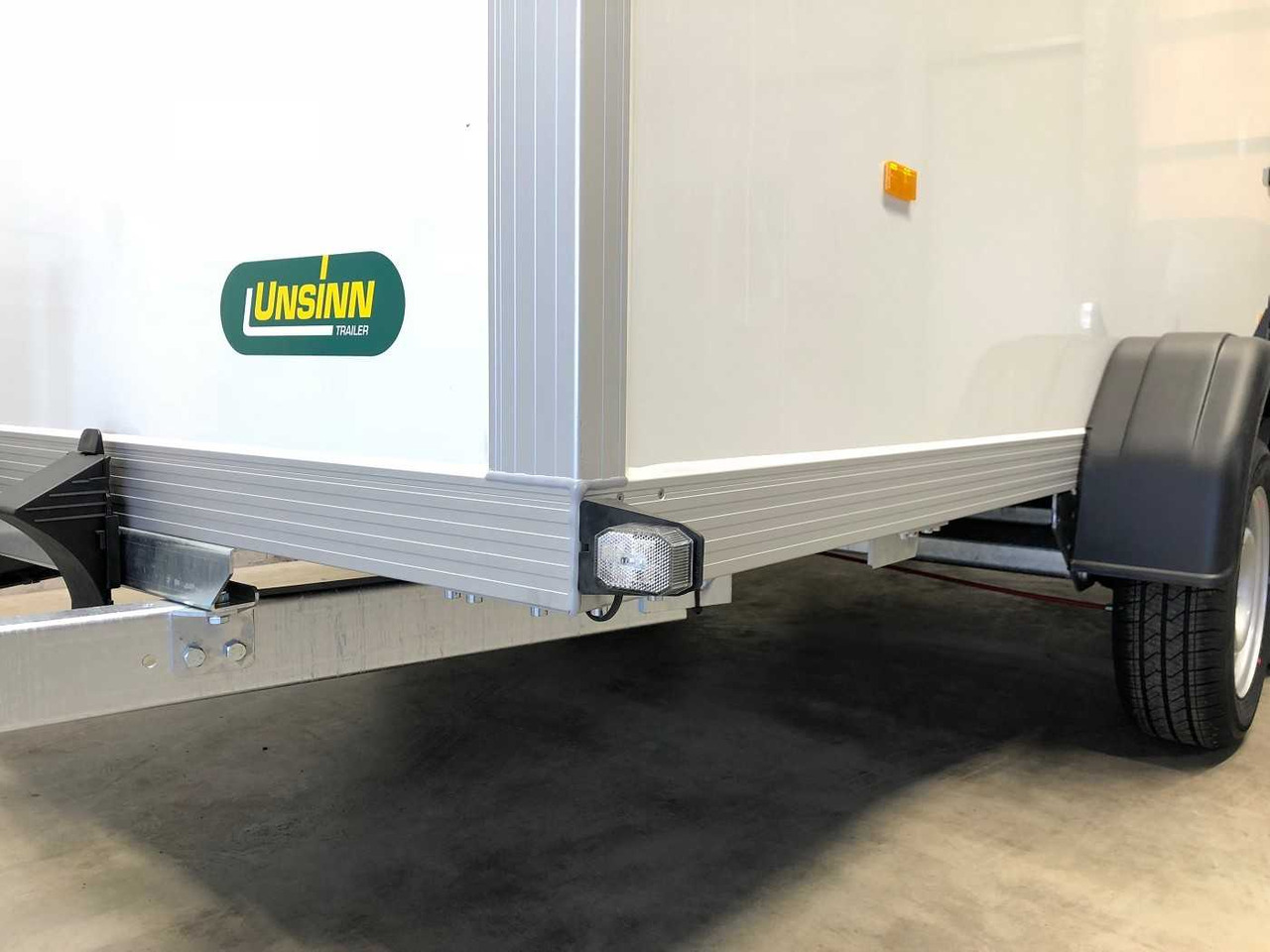 Closed box trailer UNSINN UKU 361719-26-14 Kofferanhänger: picture 10
