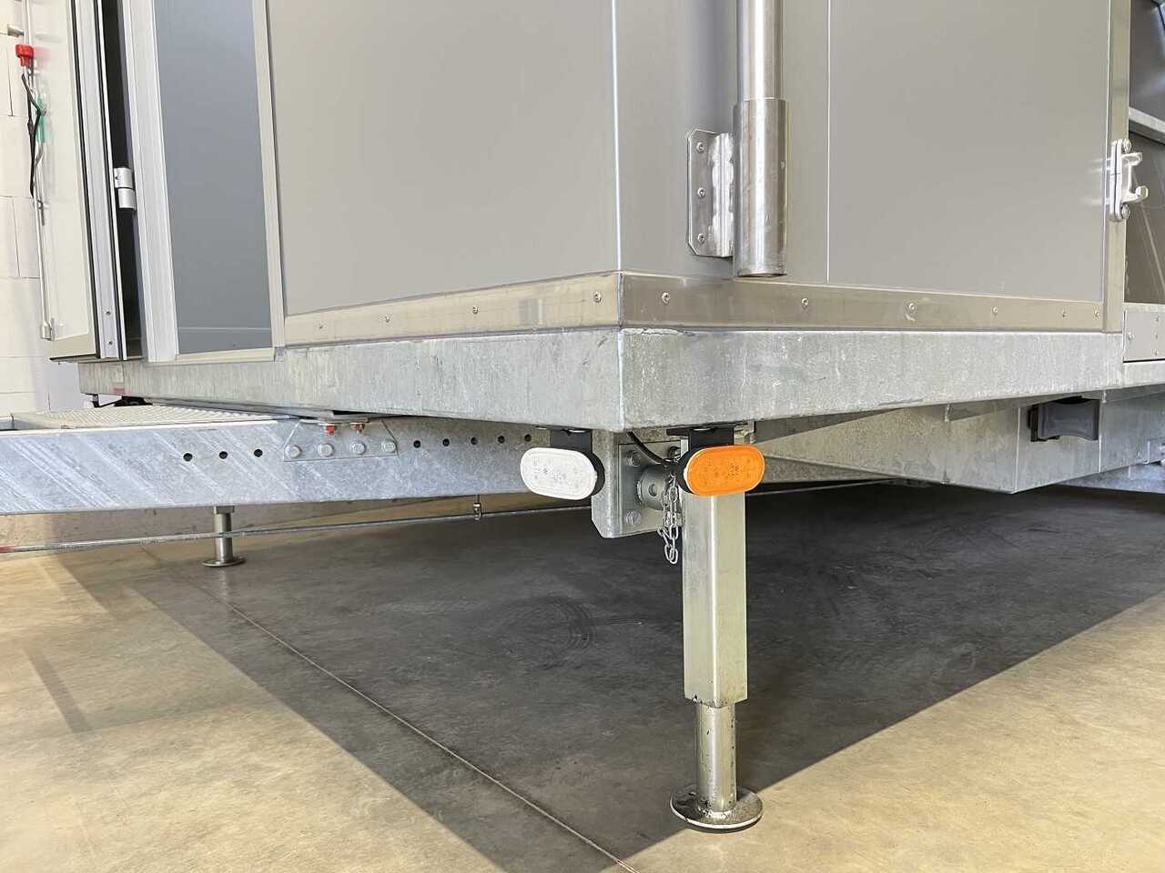 Vending trailer VEZEKO HK F 30.6 SP Treppe+Podest Promotion Verkauf: picture 24