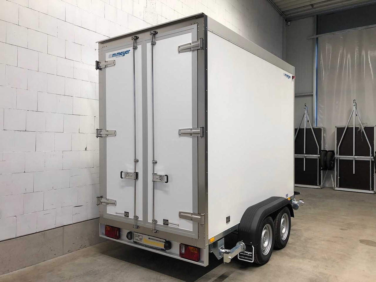 WM MEYER AZK 3030/156 Tiefkühlanhänger - Refrigerator trailer: picture 4 WM MEYER AZK 3030/156 Tiefkühlanhänger - Refrigerator trailer: picture 4