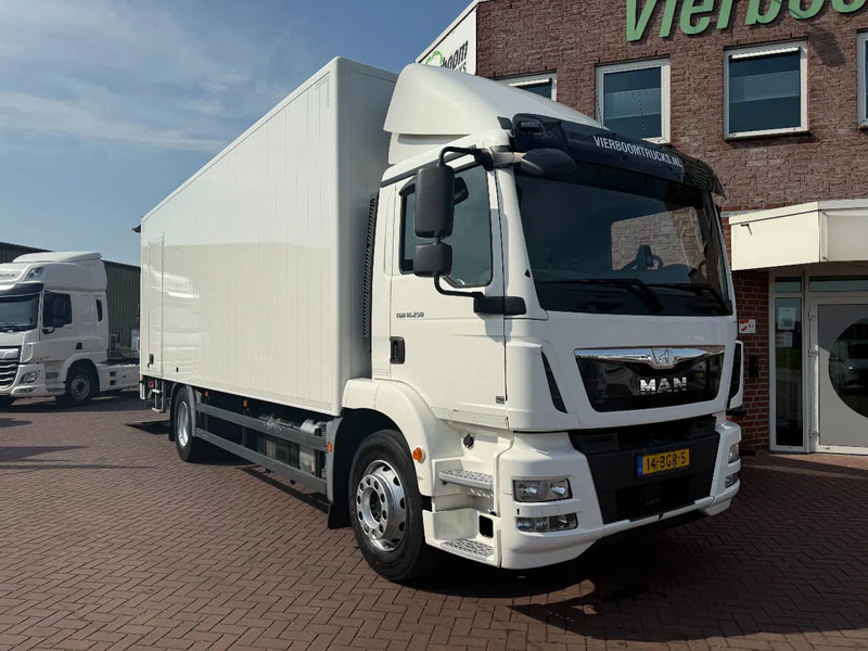 MAN TGM TGM 18.250 4X2 BL Koffer mit 2T Ladebordwand TOP NL TRUCK - Box truck: picture 1 MAN TGM TGM 18.250 4X2 BL Koffer mit 2T Ladebordwand TOP NL TRUCK - Box truck: picture 1
