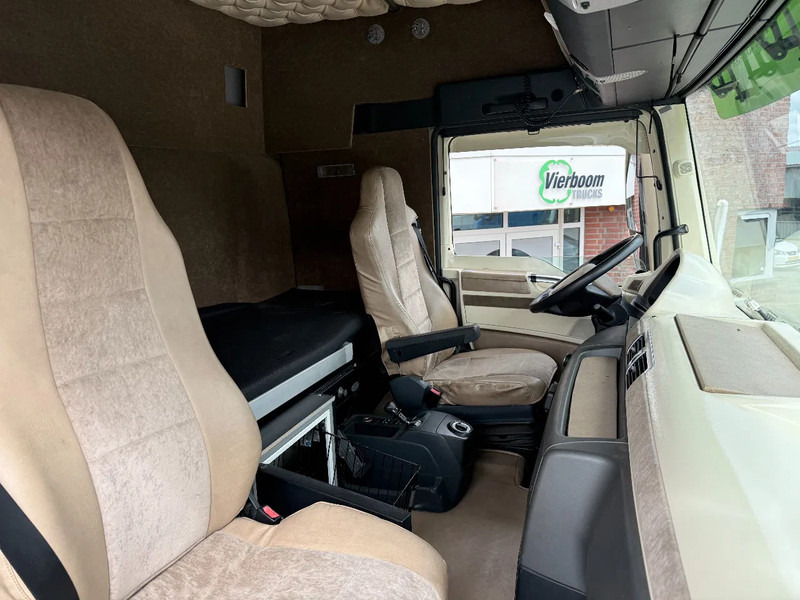 MAN TGX 26.440 TGX 26.440 6X2 Fridge Truck Euro5 TRS Cooling /Special Interior / Holland Truck !!!!!!!!! - Refrigerator truck: picture 4 MAN TGX 26.440 TGX 26.440 6X2 Fridge Truck Euro5 TRS Cooling /Special Interior / Holland Truck !!!!!!!!! - Refrigerator truck: picture 4