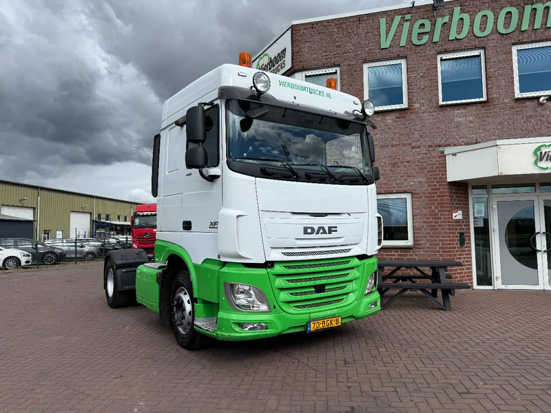 DAF XF 440 XF440 4X2 SPACECAB HOLLAND TRUCK - Tractor unit: picture 1 DAF XF 440 XF440 4X2 SPACECAB HOLLAND TRUCK - Tractor unit: picture 1