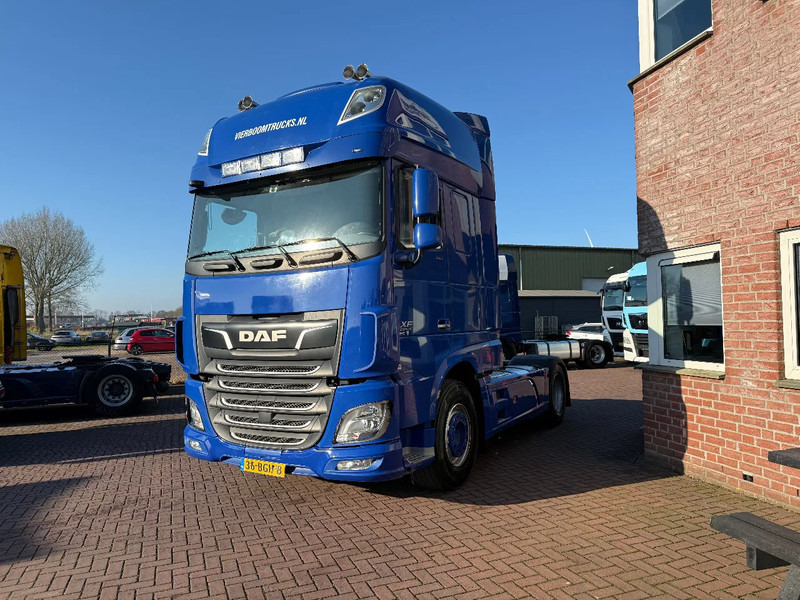 DAF XF 440 XF440 SSC / Night airco / Full leather interior / - Tractor unit: picture 2 DAF XF 440 XF440 SSC / Night airco / Full leather interior / - Tractor unit: picture 2
