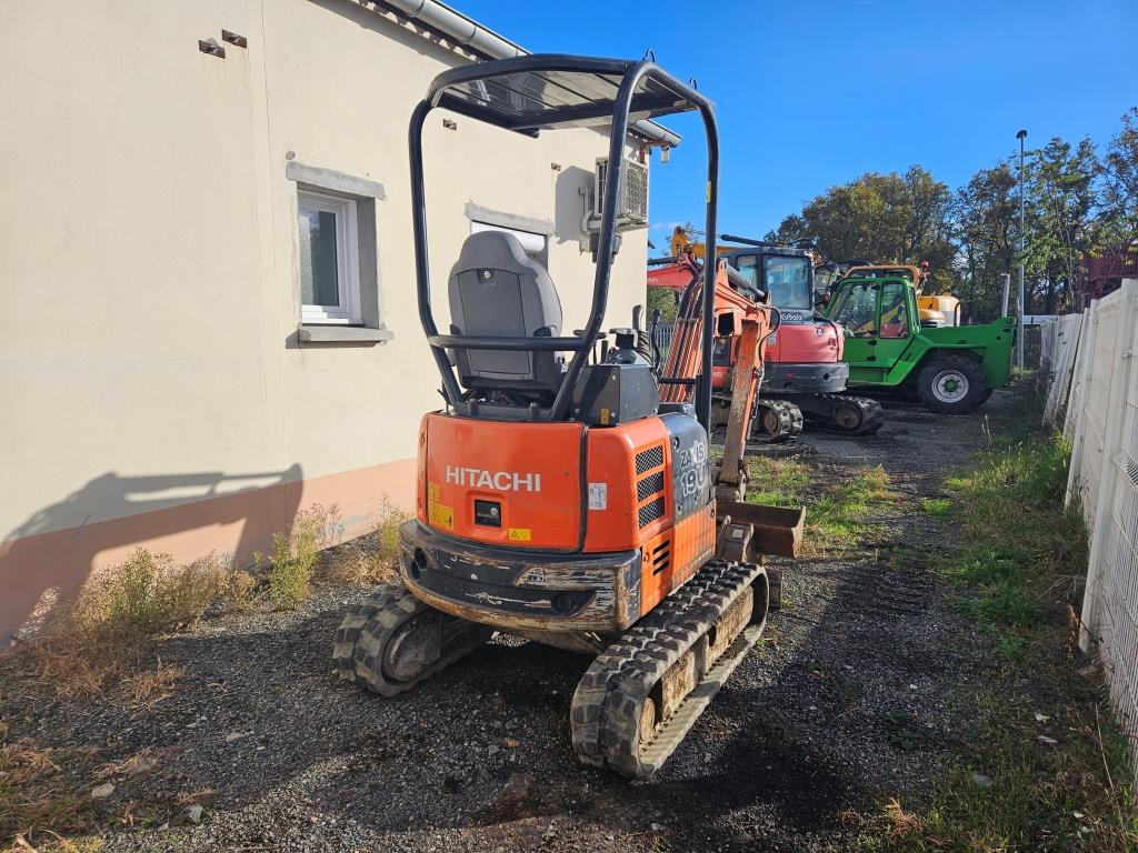 HITACHI ZX 19 - Mini excavator: picture 3 HITACHI ZX 19 - Mini excavator: picture 3