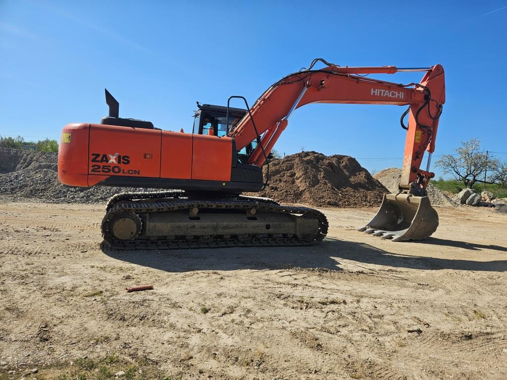 HITACHI ZX 250 LCN-5 - Crawler excavator: picture 4 HITACHI ZX 250 LCN-5 - Crawler excavator: picture 4
