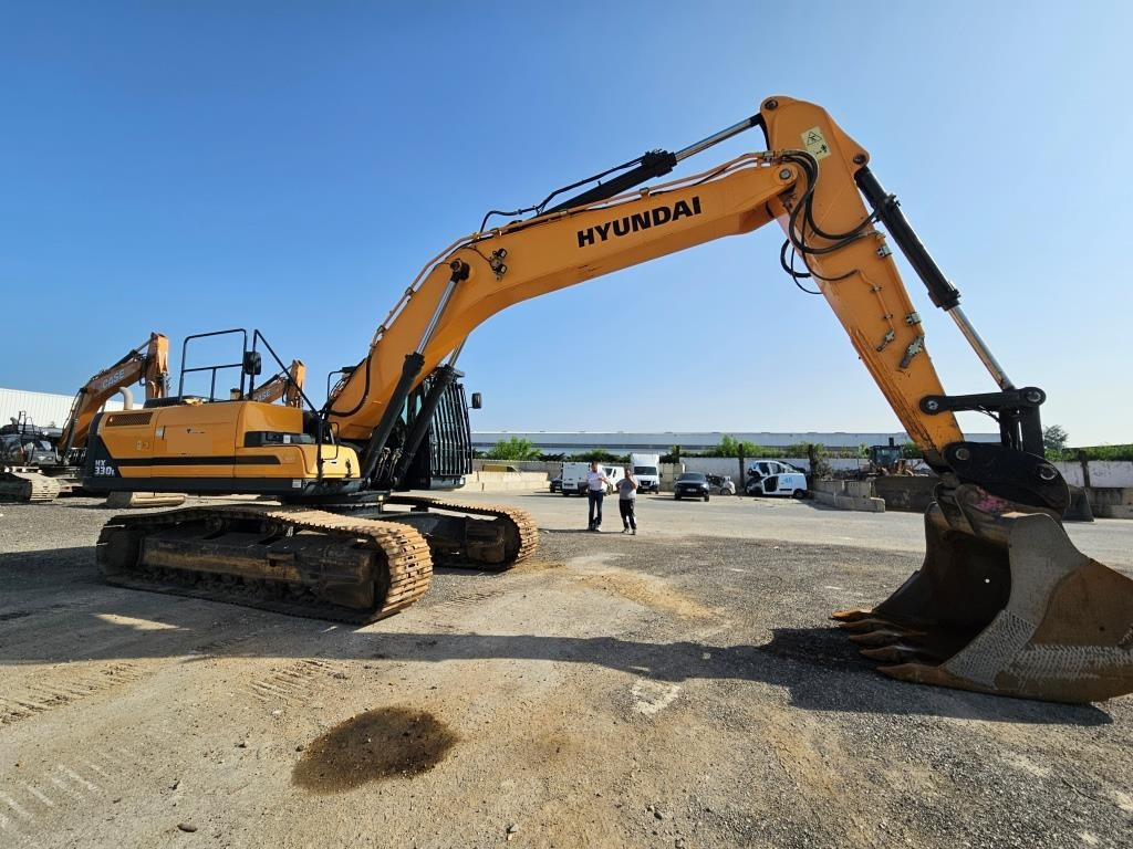 Crawler excavator HYUNDAY HX 330 L: picture 9