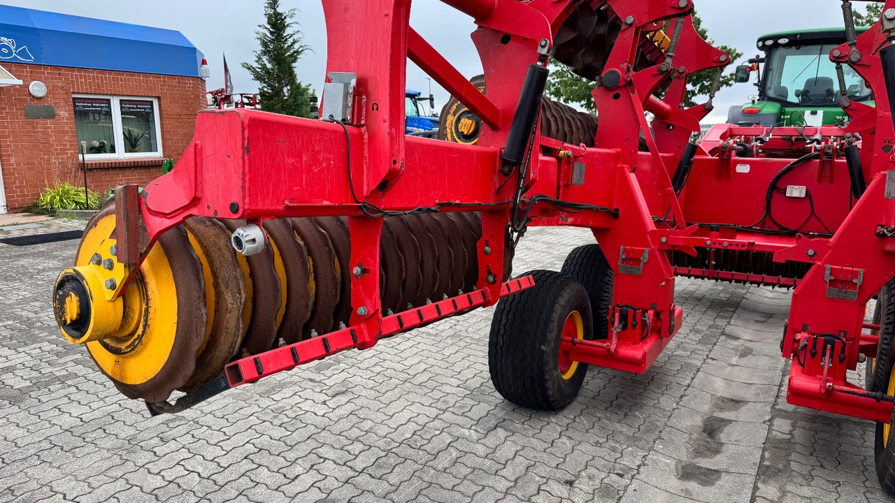 Leasing of Väderstad Carrier 1225 # CrossCutter#neue Steelrunner Väderstad Carrier 1225 # CrossCutter#neue Steelrunner: picture 8 Leasing of Väderstad Carrier 1225 # CrossCutter#neue Steelrunner Väderstad Carrier 1225 # CrossCutter#neue Steelrunner: picture 8