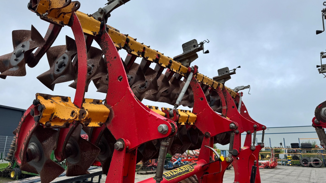 Leasing of Väderstad Carrier 1225 # CrossCutter#neue Steelrunner Väderstad Carrier 1225 # CrossCutter#neue Steelrunner: picture 12 Leasing of Väderstad Carrier 1225 # CrossCutter#neue Steelrunner Väderstad Carrier 1225 # CrossCutter#neue Steelrunner: picture 12