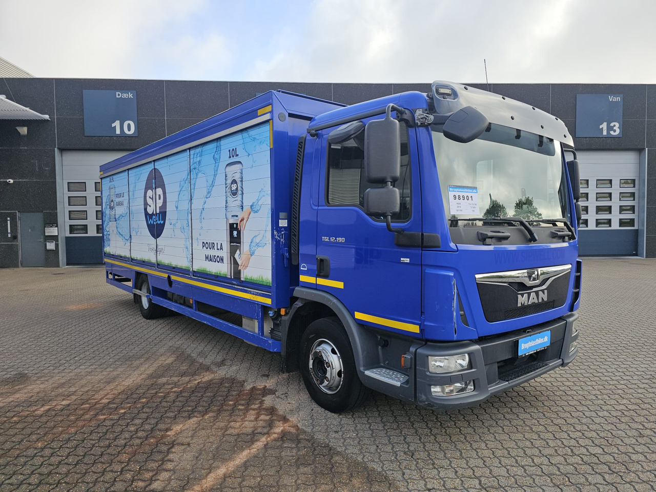 MAN TGL 12.190 - Box truck: picture 4 MAN TGL 12.190 - Box truck: picture 4