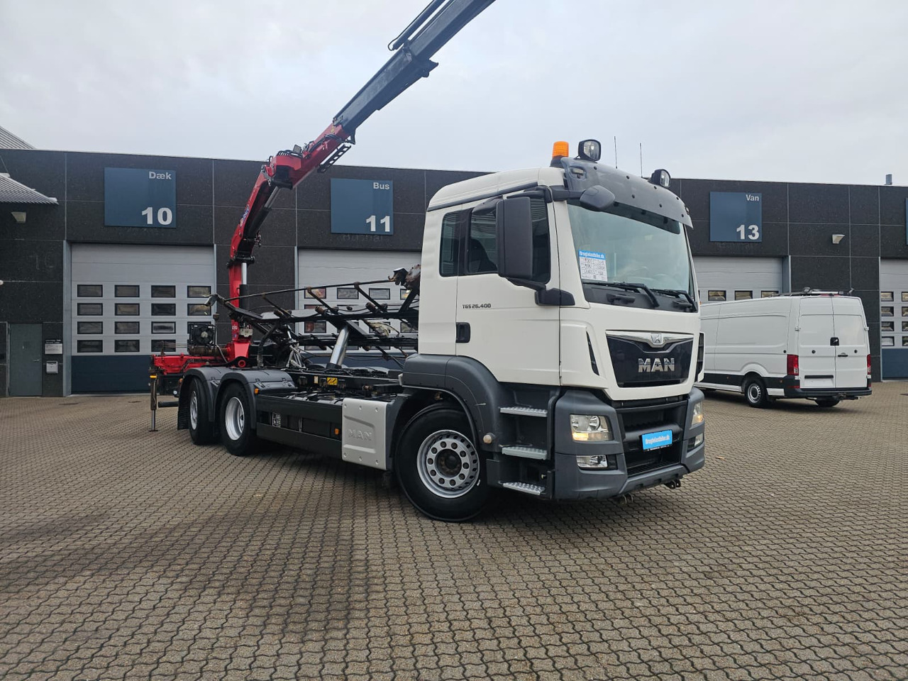 MAN TGS 26.400 6X2-4 - Container transporter/ Swap body truck, Crane truck: picture 3 MAN TGS 26.400 6X2-4 - Container transporter/ Swap body truck, Crane truck: picture 3