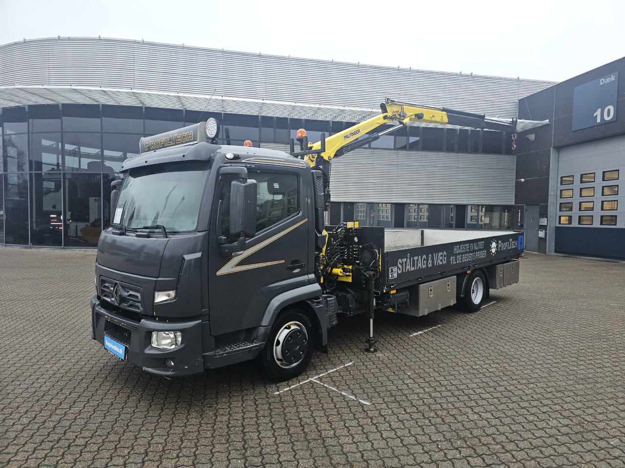 Renault D-Serie - Dropside/ Flatbed truck, Crane truck: picture 1 Renault D-Serie - Dropside/ Flatbed truck, Crane truck: picture 1