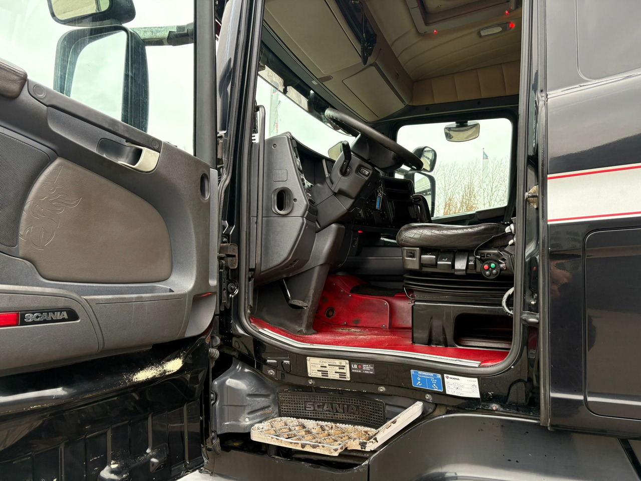 Scania R620 V8 8x4 - Container transporter/ Swap body truck: picture 5 Scania R620 V8 8x4 - Container transporter/ Swap body truck: picture 5