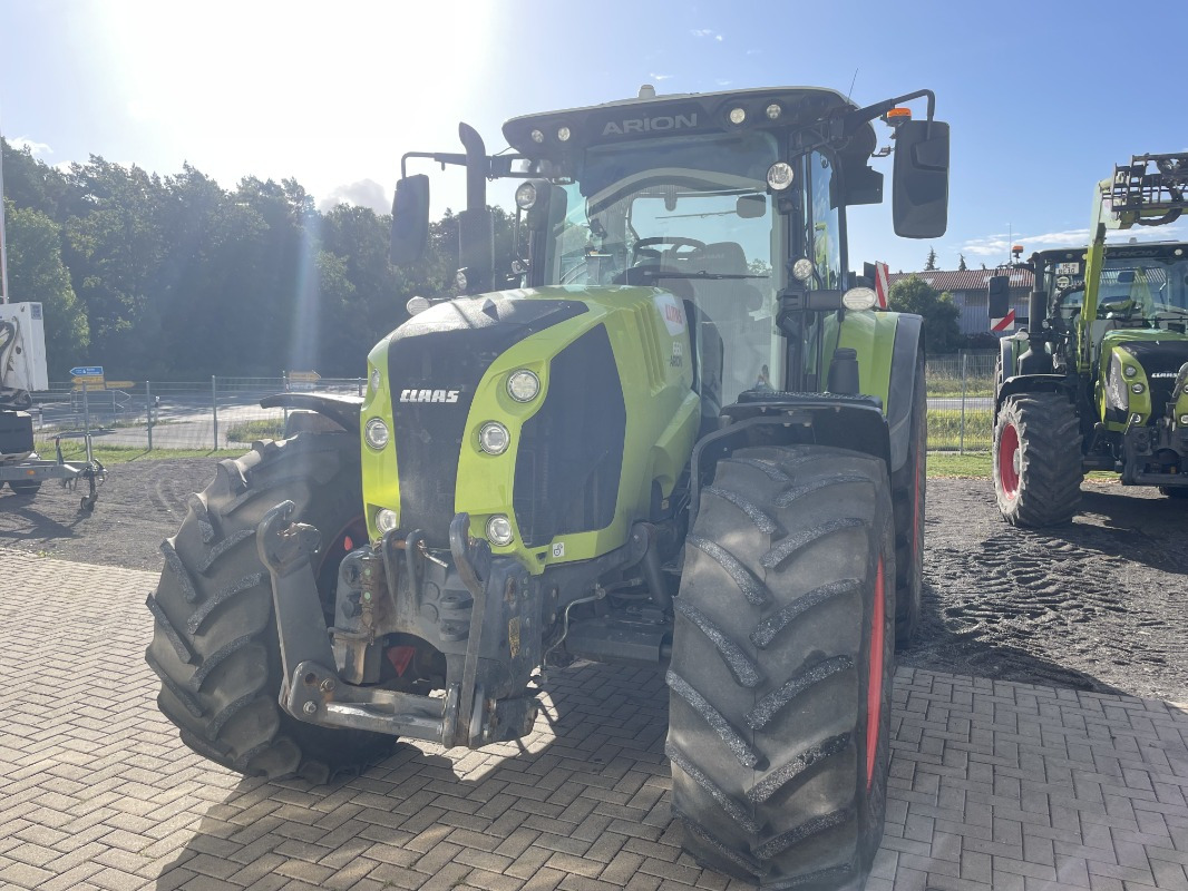 CLAAS Arion 660 CMATIC - Farm tractor: picture 1 CLAAS Arion 660 CMATIC - Farm tractor: picture 1
