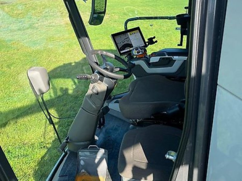 Leasing of CLAAS Trion 750 CLAAS Trion 750: picture 13