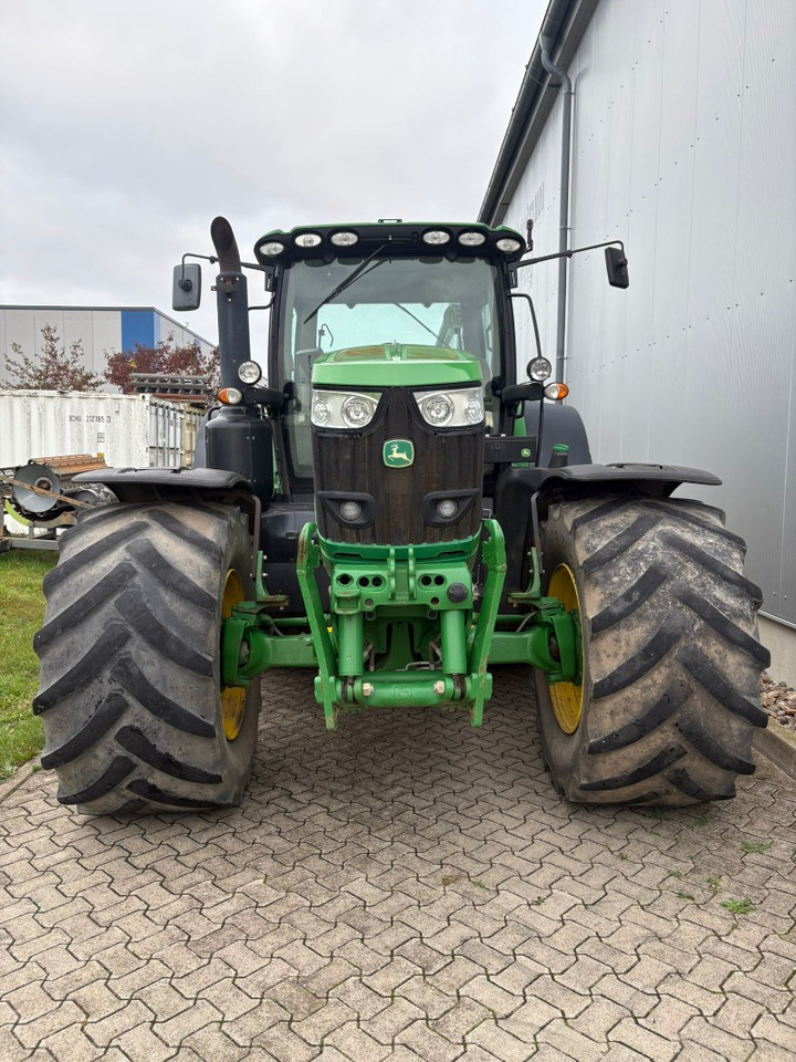 John Deere 6195 R - Farm tractor: picture 3 John Deere 6195 R - Farm tractor: picture 3