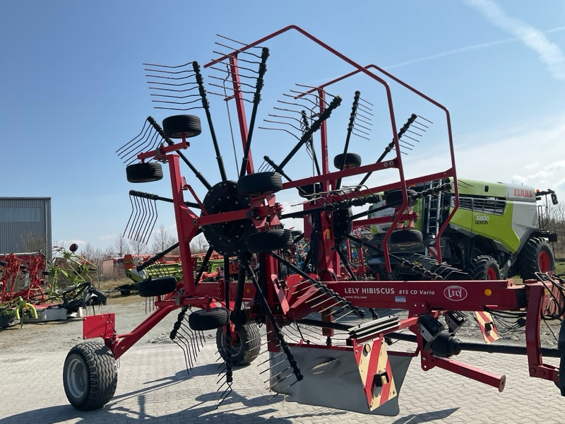 Lely Hibiscus 815 CD Vario - Tedder/ Rake: picture 1 Lely Hibiscus 815 CD Vario - Tedder/ Rake: picture 1