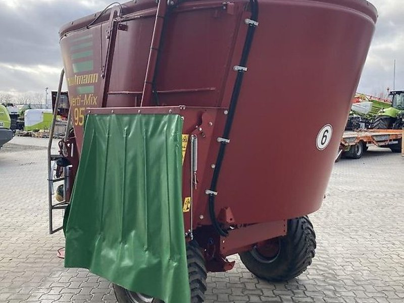 Strautmann Verti-Mix 951 - Forage mixer wagon: picture 5 Strautmann Verti-Mix 951 - Forage mixer wagon: picture 5