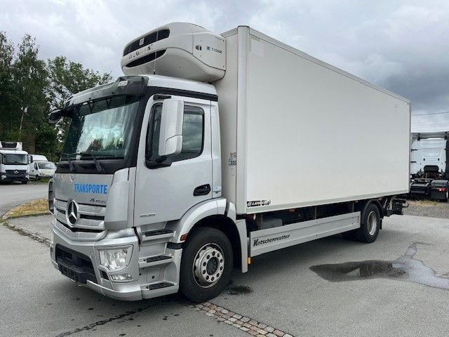Mercedes-Benz Antos1835 Tiefkühlaufbau Ladebordw. Thermoking - Refrigerator truck: picture 1 Mercedes-Benz Antos1835 Tiefkühlaufbau Ladebordw. Thermoking - Refrigerator truck: picture 1