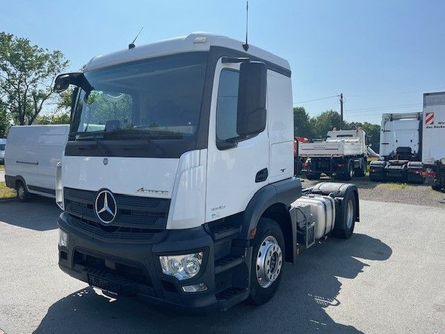Mercedes-Benz Actros MB 1843 Kipphyd. vorbereitung und ADR - Tractor unit: picture 3 Mercedes-Benz Actros MB 1843 Kipphyd. vorbereitung und ADR - Tractor unit: picture 3