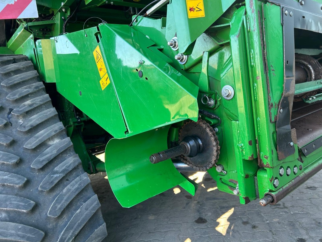 Combine harvester John Deere T660: picture 6