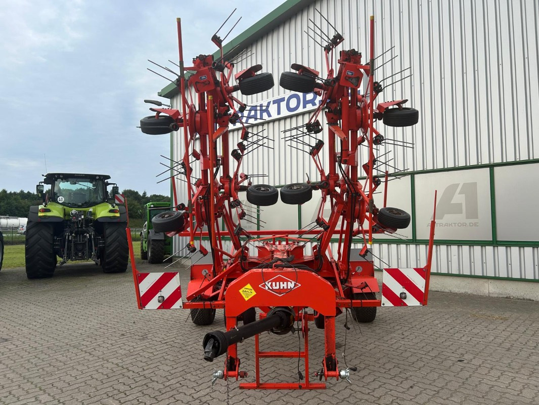 Kuhn GF 10601 TO - Tedder/ Rake: picture 2 Kuhn GF 10601 TO - Tedder/ Rake: picture 2