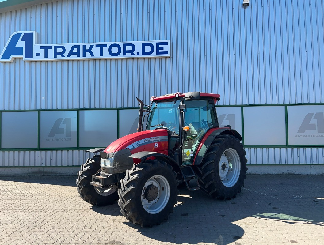 McCormick T 90 - Farm tractor: picture 1 McCormick T 90 - Farm tractor: picture 1