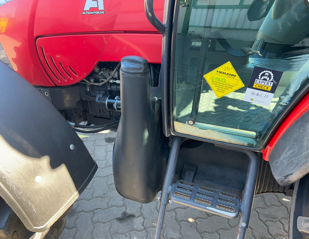 McCormick T 90 - Farm tractor: picture 4 McCormick T 90 - Farm tractor: picture 4