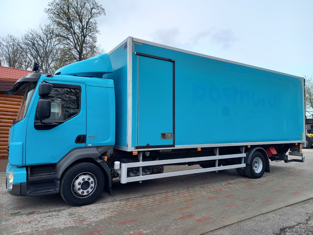 VOLVO FL, 4x2, 16000 KG. EEV - Box truck: picture 2 VOLVO FL, 4x2, 16000 KG. EEV - Box truck: picture 2