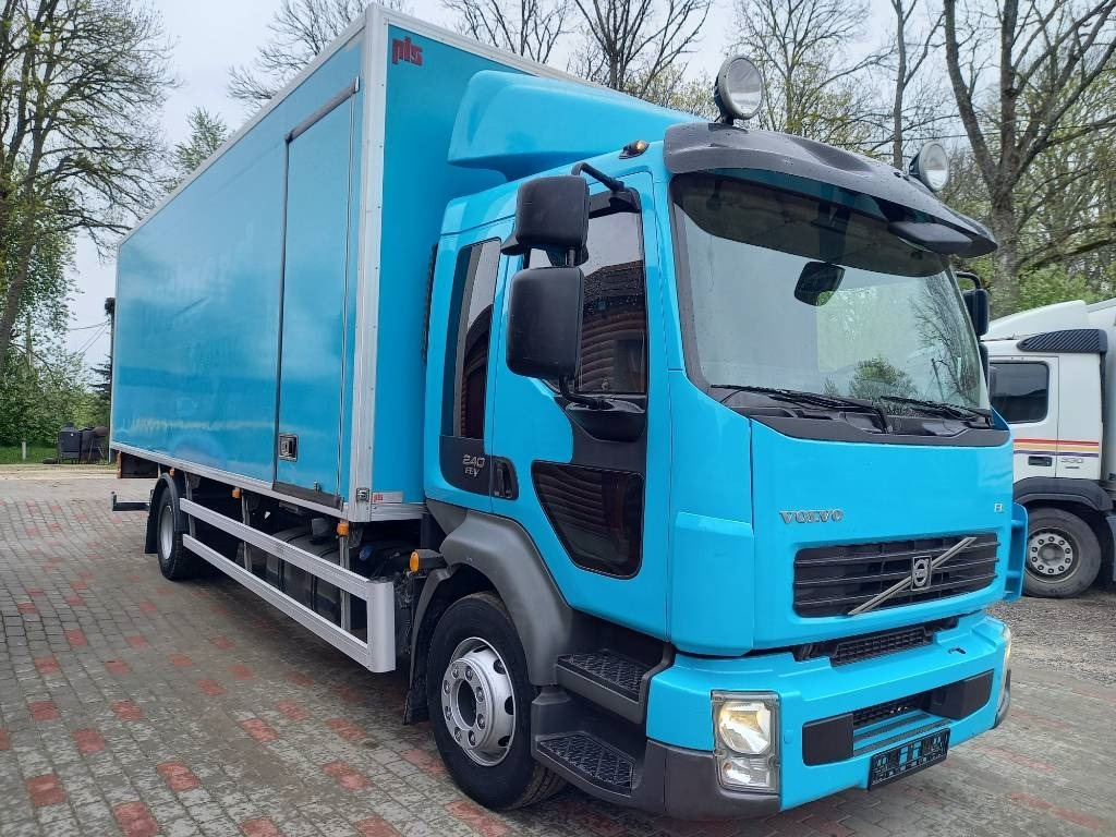 Volvo FL 240, 4x2, GW 16000 KG  - Box truck: picture 3 Volvo FL 240, 4x2, GW 16000 KG  - Box truck: picture 3