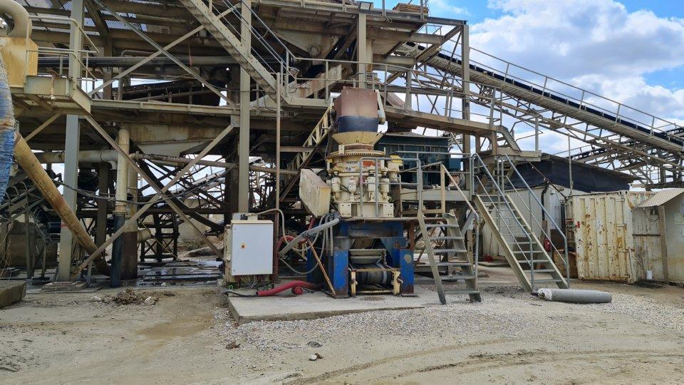 Construction machinery GfA 350 t: picture 8